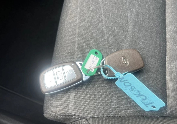 Hyundai Tucson cena 77500 przebieg: 131000, rok produkcji 2018 z Sulejów małe 667